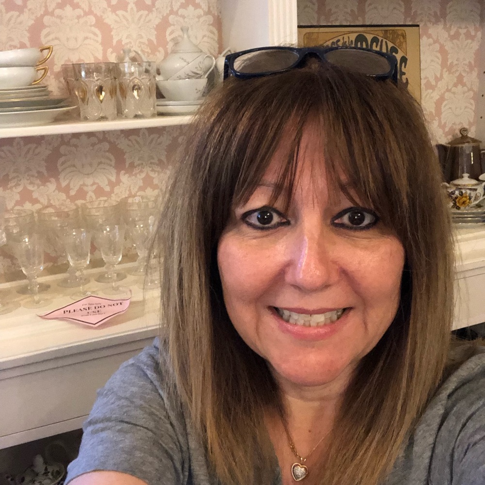 Meet your Posher, Frances